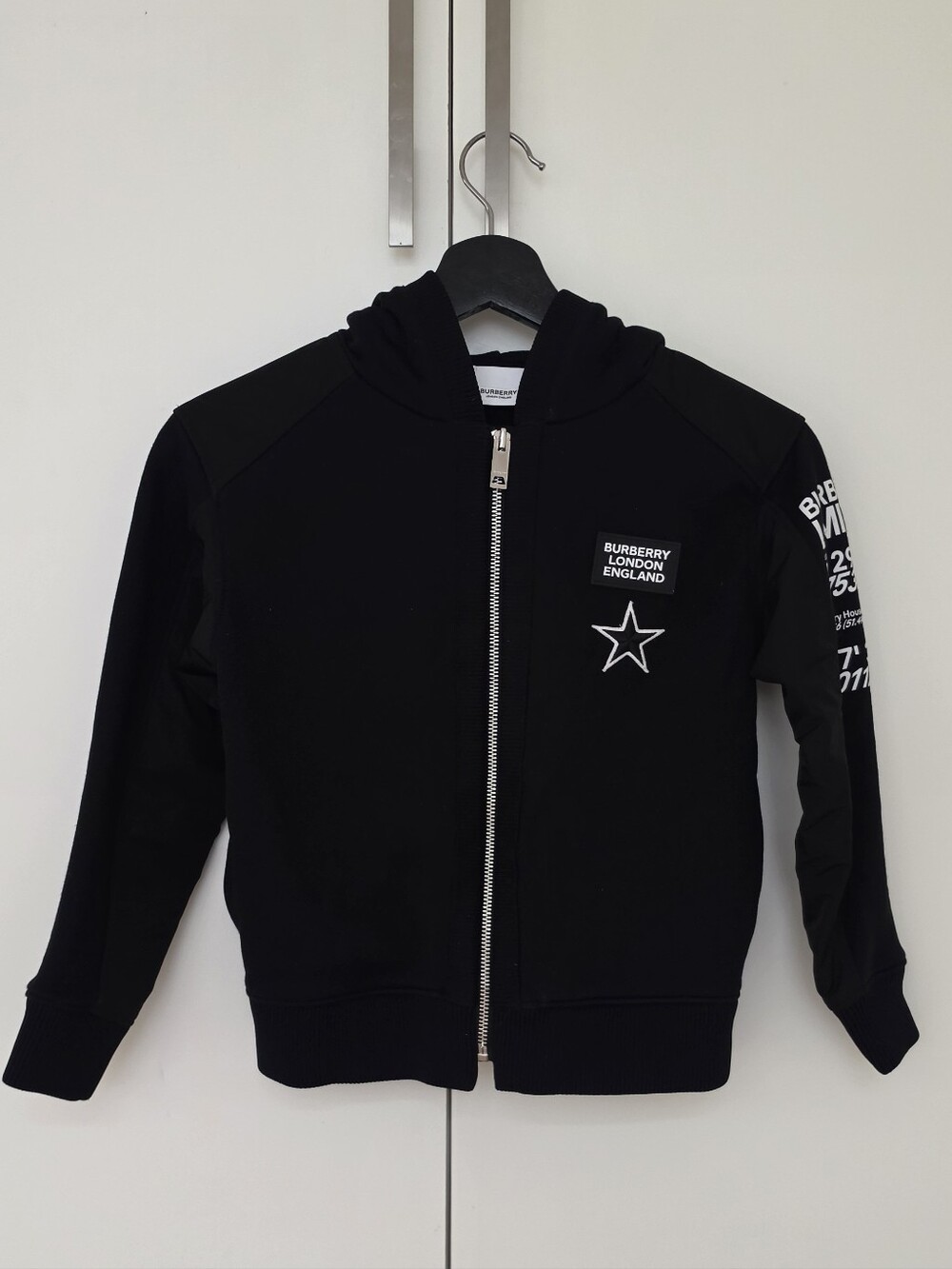 Burberry Kids Black Zip Hoodie with Star Patch